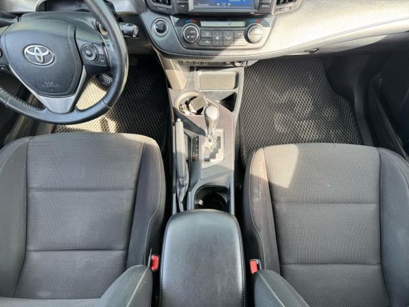 Toyota RAV4 IV (XA40) Рестайлинг с пробегом 2018 года, цена 2 270 000 рублей, 133127 км, внедорожник, Автокод Объявления