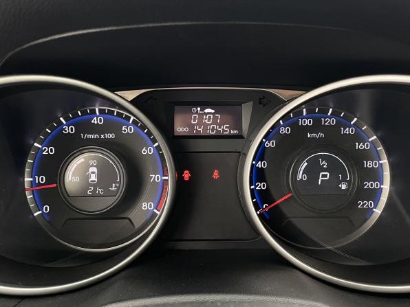 Hyundai ix35 I Рестайлинг с пробегом 2014 года, цена 1 480 000 рублей, 141045 км, внедорожник, Автокод Объявления