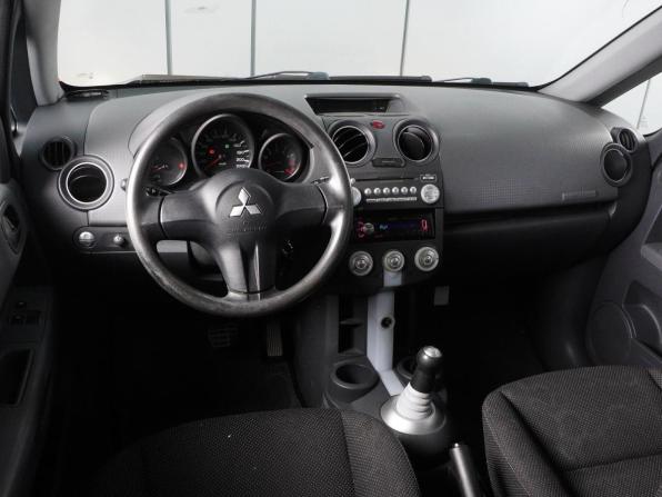 Mitsubishi Colt VI (Z20/Z30) с пробегом 2005 года, цена 450 000 рублей, 195107 км, хэтчбек, Автокод Объявления