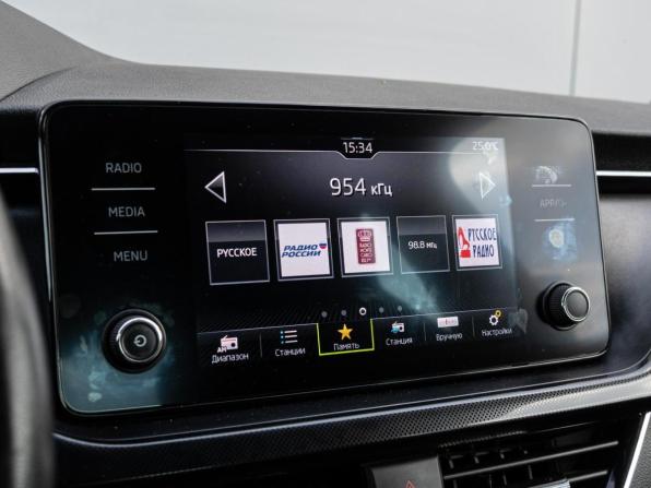 Skoda Rapid II с пробегом 2021 года, цена 1 680 000 рублей, 114060 км, лифтбек, Автокод Объявления