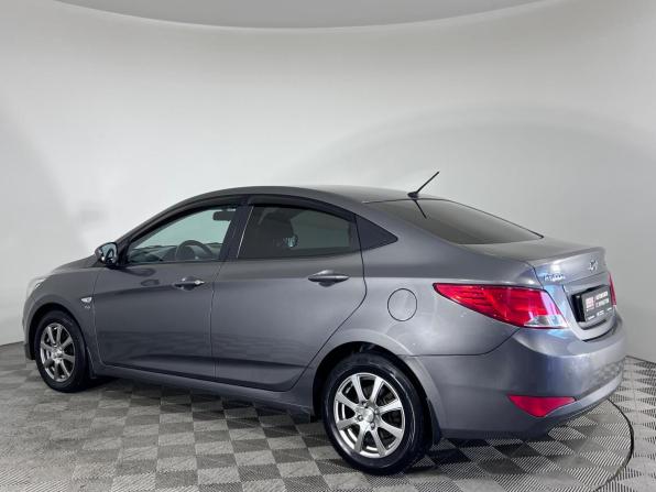 Hyundai Solaris I Рестайлинг с пробегом 2015 года, цена 1 151 000 рублей, 124238 км, седан, Автокод Объявления