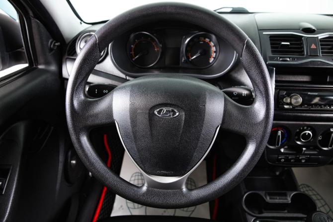 Lada (ВАЗ) Granta I Рестайлинг с пробегом 2019 года, цена 709 000 рублей, 140000 км, седан, Автокод Объявления