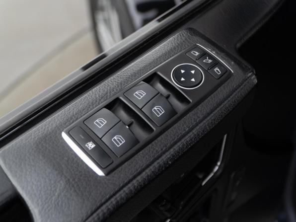 Mercedes-Benz G-Класс II (W463) Рестайлинг 4 с пробегом 2015 года, цена 4 199 050 рублей, 220377 км, внедорожник, Автокод Объявления