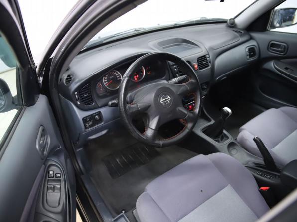 Nissan Almera II (N16) Рестайлинг с пробегом 2004 года, цена 310 000 рублей, 143681 км, седан, Автокод Объявления