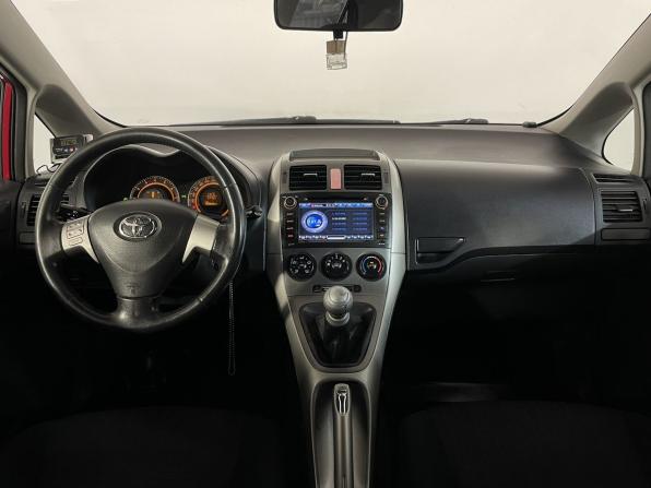 Toyota Auris I с пробегом 2007 года, цена 499 900 рублей, 186000 км, хэтчбек, Автокод Объявления