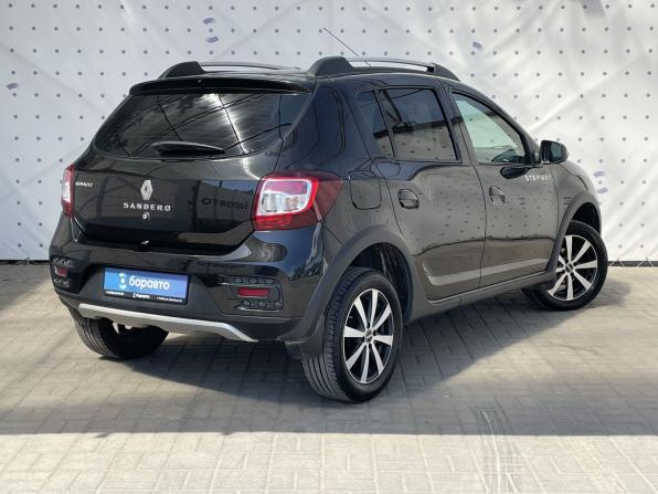 Renault Sandero II с пробегом 2016 года, цена 980 000 рублей, 124305 км, хэтчбек, Автокод Объявления
