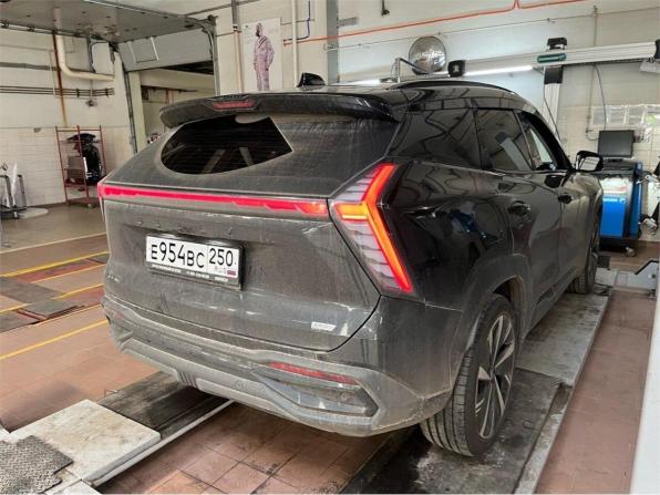 Geely Atlas II с пробегом 2024 года, цена 2 685 000 рублей, 28792 км, внедорожник, Автокод Объявления
