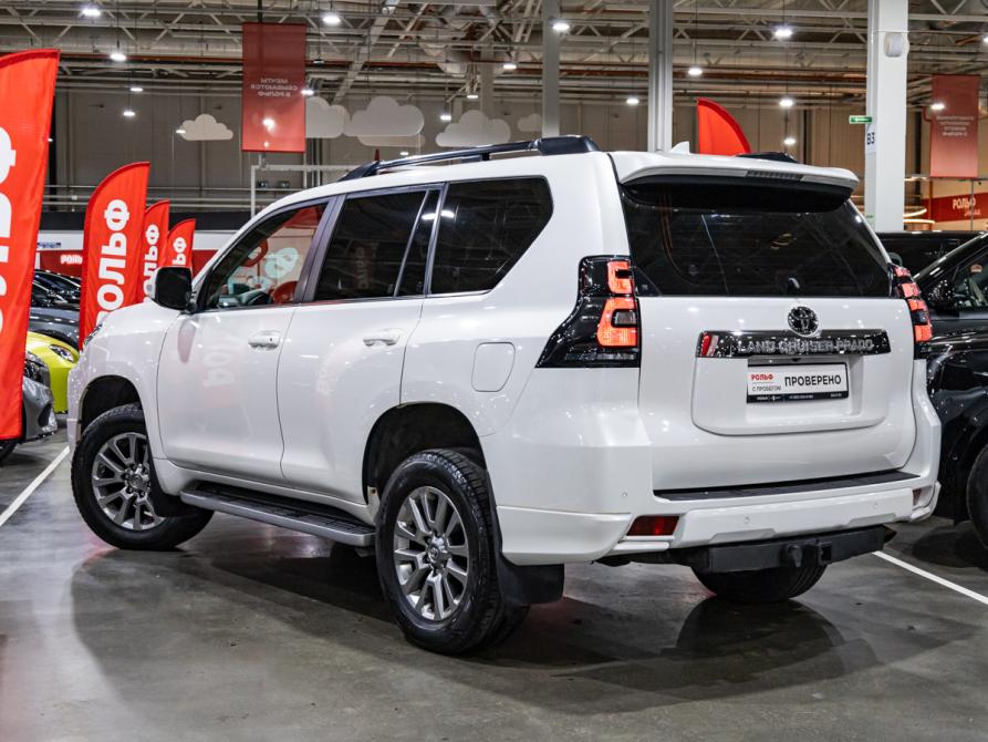 Toyota Land Cruiser Prado 150 Series Рестайлинг 2 Санкт-Петербург  - изображение 9