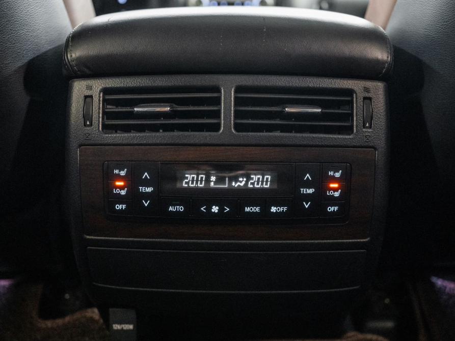 Toyota Land Cruiser 200 Series Рестайлинг 2 Иркутск  - изображение 21