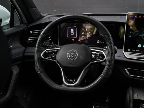 Volkswagen Tiguan III (China Market) с пробегом 2024 года, цена 4 200 000 рублей, 49034 км, внедорожник, Автокод Объявления