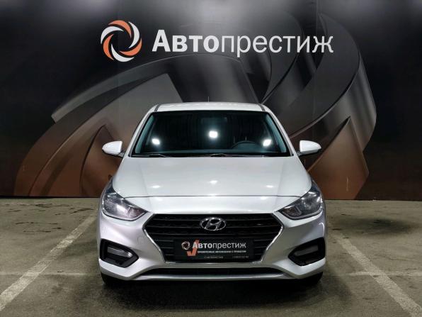 Hyundai Solaris II с пробегом 2017 года, цена 1 230 000 рублей, 97451 км, седан, Автокод Объявления