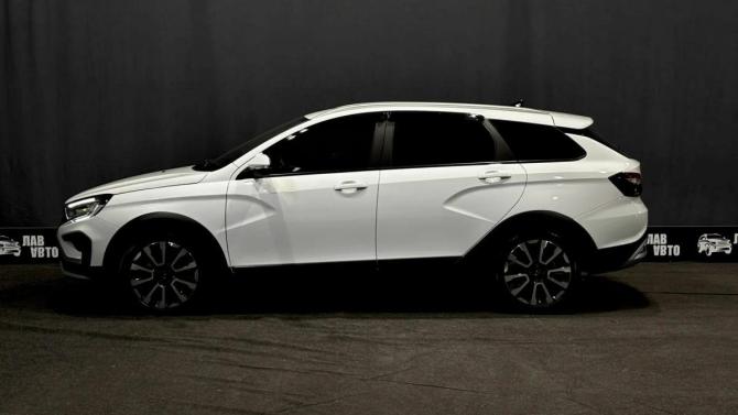 Lada (ВАЗ) Vesta I Рестайлинг (NG) с пробегом 2024 года, цена 1 440 000 рублей, 45644 км, универсал, Автокод Объявления