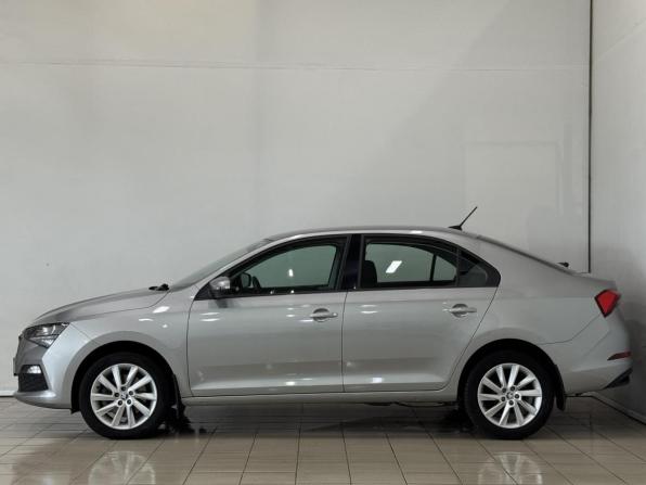 Skoda Rapid II с пробегом 2021 года, цена 1 850 000 рублей, 47084 км, лифтбек, Автокод Объявления
