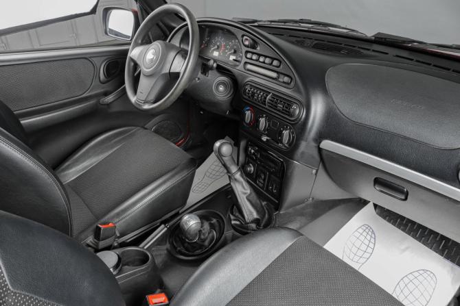 Chevrolet Niva I Рестайлинг с пробегом 2014 года, цена 749 000 рублей, 26800 км, внедорожник, Автокод Объявления