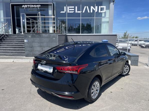 Hyundai Solaris II Рестайлинг с пробегом 2020 года, цена 1 700 000 рублей, 80674 км, седан, Автокод Объявления