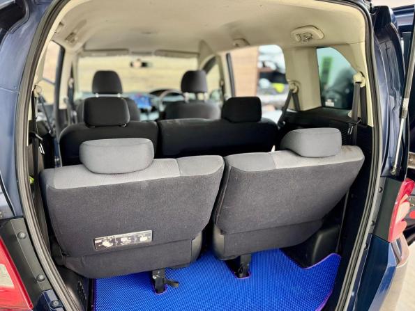 Honda Freed I с пробегом 2010 года, цена 1 220 000 рублей, 212000 км, компактвэн, Автокод Объявления