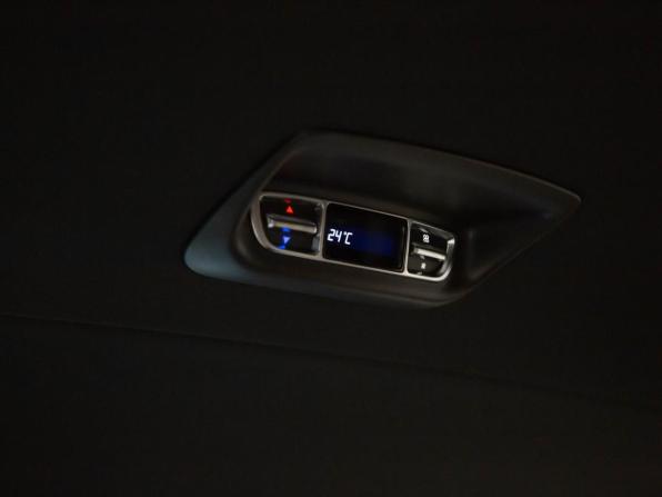 Новый Mercedes-Benz V-Класс III (W447) Рестайлинг 2 2026 года, цена 14 933 000 рублей, минивэн, Автокод Объявления