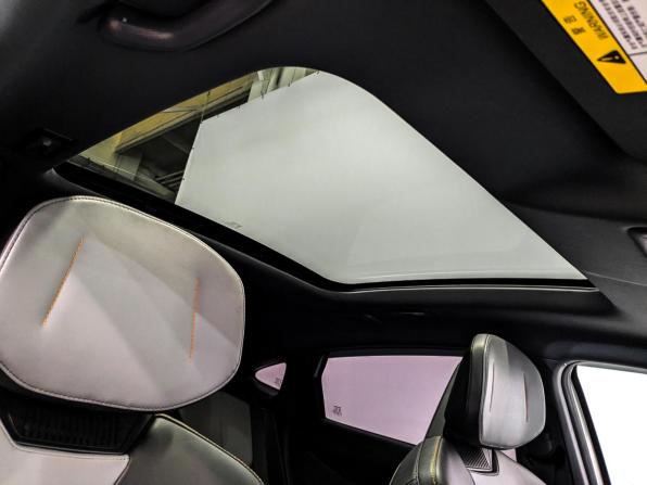 Changan UNI-V I с пробегом 2023 года, цена 2 150 000 рублей, 32676 км, лифтбек, Автокод Объявления