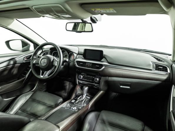 Mazda 6 III (GJ) Рестайлинг с пробегом 2015 года, цена 1 699 700 рублей, 128710 км, седан, Автокод Объявления