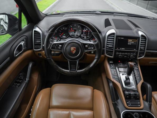 Porsche Cayenne II Рестайлинг (958) с пробегом 2015 года, цена 4 949 505 рублей, 169609 км, внедорожник, Автокод Объявления