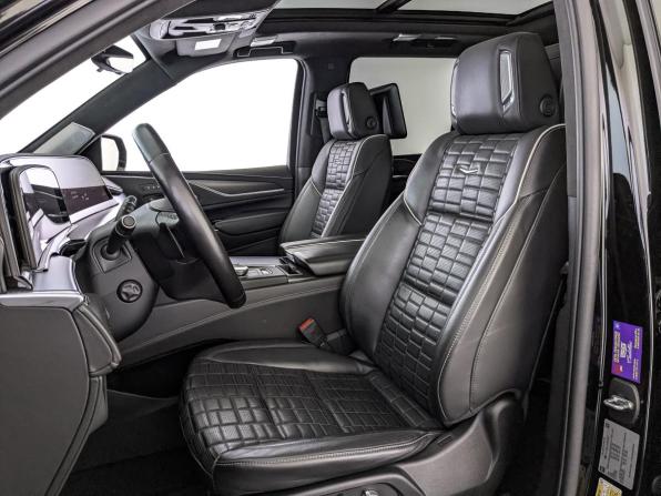 Cadillac Escalade V с пробегом 2022 года, цена 9 950 000 рублей, 78458 км, внедорожник, Автокод Объявления