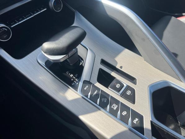 Geely Coolray I с пробегом 2023 года, цена 1 962 200 рублей, 24311 км, внедорожник, Автокод Объявления
