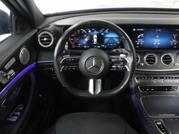 Mercedes-Benz E-Класс V (W213 S213 C238) Рестайлинг с пробегом 2021 года, цена 5 400 000 рублей, 75000 км, седан, Автокод Объявления