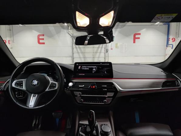 BMW 5 серии VII (G30/G31/G38) Рестайлинг с пробегом 2020 года, цена 4 500 000 рублей, 101756 км, седан, Автокод Объявления