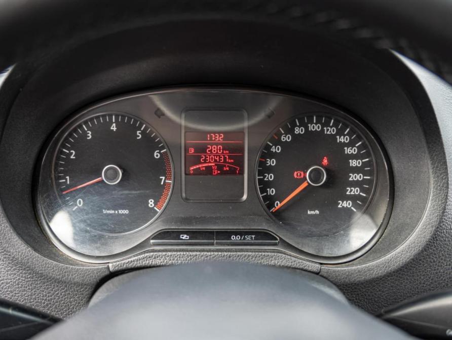 Volkswagen Polo V Краснодар  - изображение 14