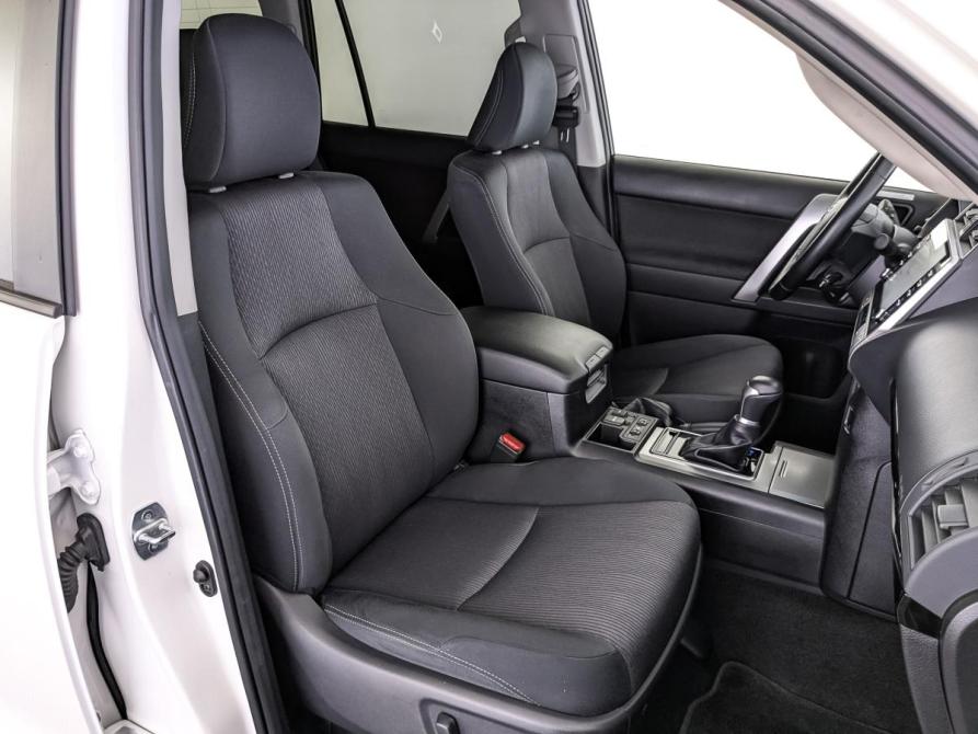 Toyota Land Cruiser Prado 150 Series Рестайлинг 3 Москва  - изображение 24