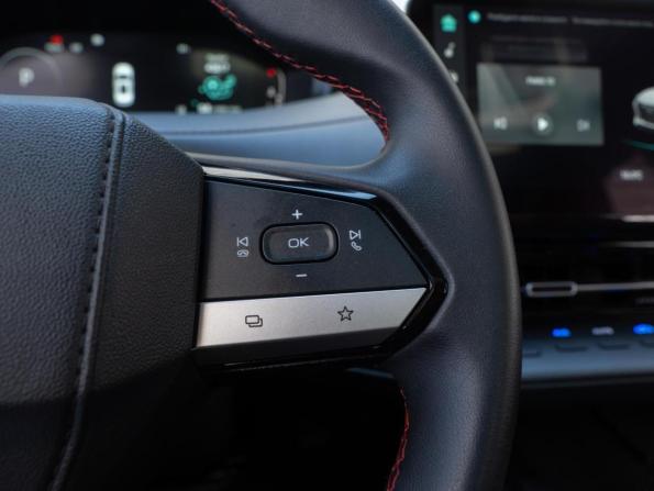 Changan CS55 Plus II с пробегом 2023 года, цена 2 100 000 рублей, 43817 км, внедорожник, Автокод Объявления