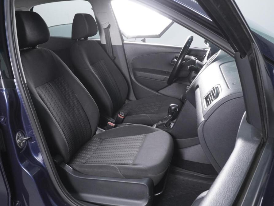 Volkswagen Polo V Рестайлинг Ростов-на-Дону  - изображение 8
