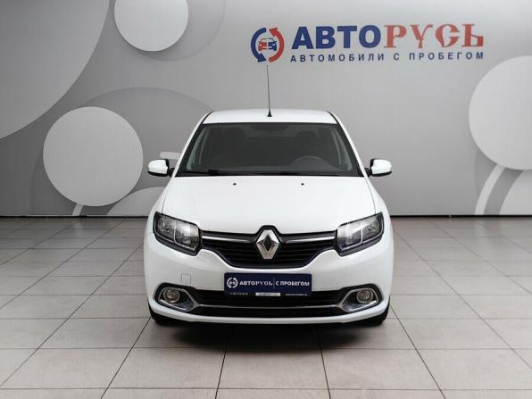 Renault Logan II с пробегом 2017 года, цена 895 000 рублей, 55000 км, седан, Автокод Объявления