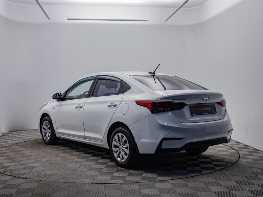 Hyundai Solaris II Москва  - изображение 5
