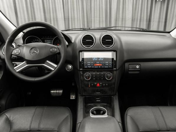 Mercedes-Benz M-Класс II (W164) Рестайлинг с пробегом 2009 года, цена 1 330 000 рублей, 246817 км, внедорожник, Автокод Объявления