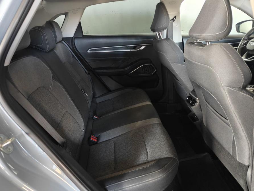 Geely Emgrand II Москва  - изображение 10
