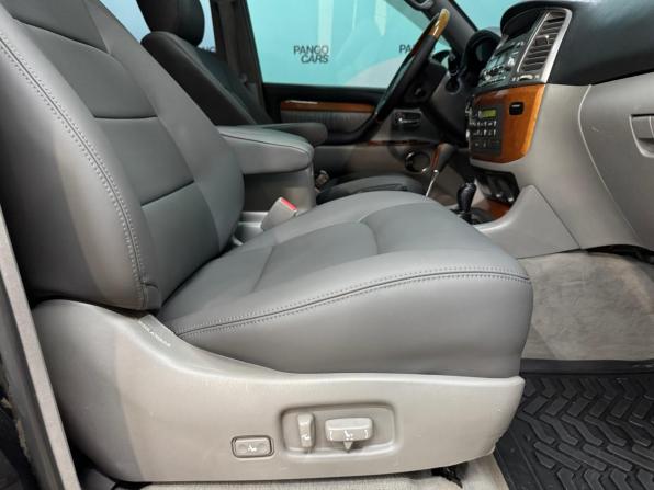 Lexus LX II Рестайлинг с пробегом 2007 года, цена 2 030 000 рублей, 286253 км, внедорожник, Автокод Объявления