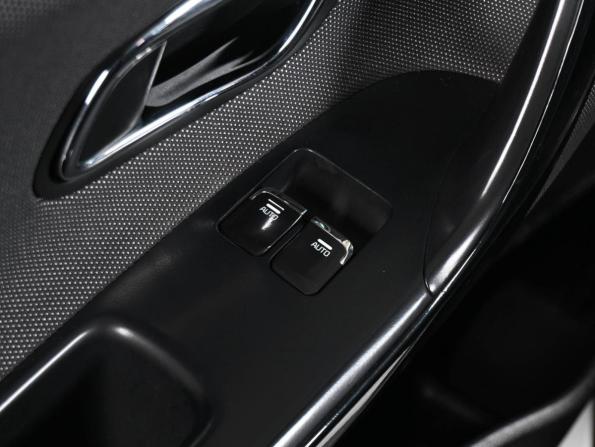Kia Ceed II Рестайлинг с пробегом 2017 года, цена 1 249 030 рублей, 158447 км, хэтчбек, Автокод Объявления