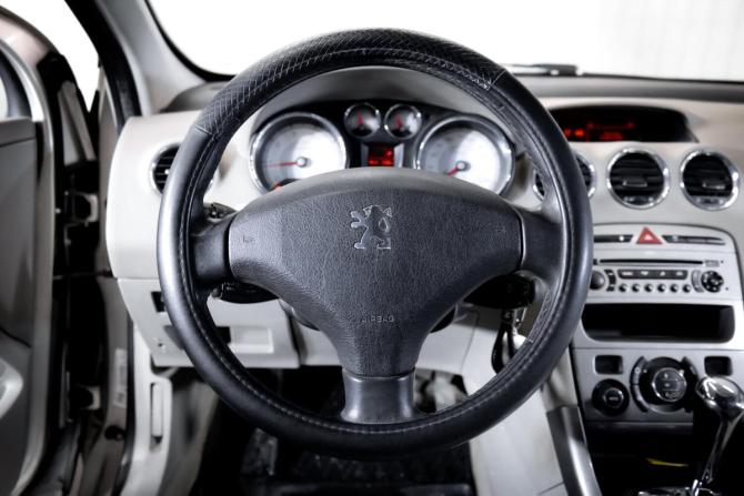 Peugeot 308 I с пробегом 2008 года, цена 380 000 рублей, 187000 км, хэтчбек, Автокод Объявления