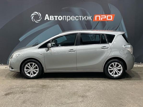 Toyota Verso I с пробегом 2011 года, цена 830 000 рублей, 257551 км, компактвэн, Автокод Объявления