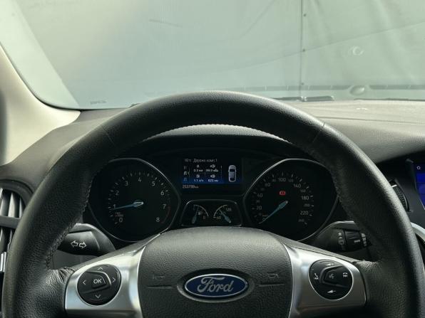Ford Focus III с пробегом 2012 года, цена 630 000 рублей, 253693 км, хэтчбек, Автокод Объявления