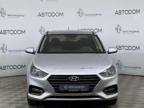 Hyundai Solaris II с пробегом 2017 года, цена 1 009 000 рублей, 222187 км, седан, Автокод Объявления