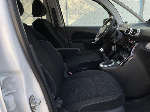 Citroen C3 Picasso I с пробегом 2011 года, цена 790 000 рублей, 208227 км, компактвэн, Автокод Объявления