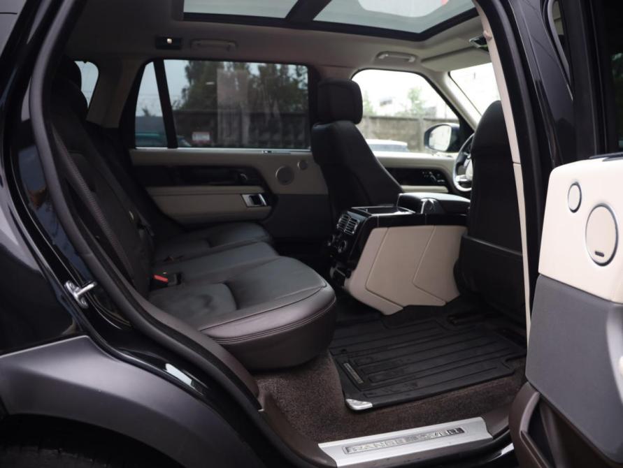 Land Rover Range Rover IV Рестайлинг Санкт-Петербург  - изображение 37