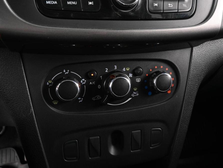 Renault Logan II Рестайлинг Ростов-на-Дону  - изображение 13