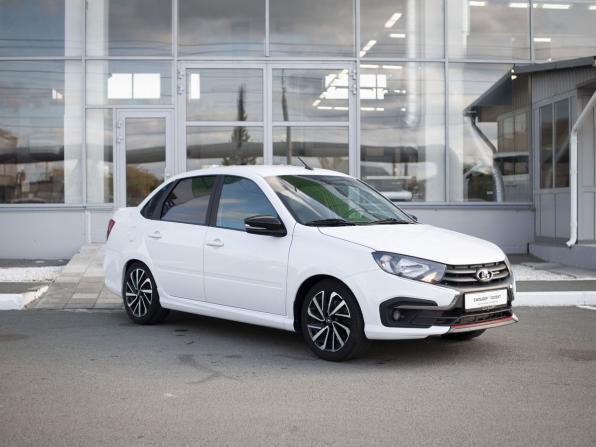 Lada (ВАЗ) Granta I Рестайлинг с пробегом 2024 года, цена 1 200 000 рублей, 31089 км, седан, Автокод Объявления
