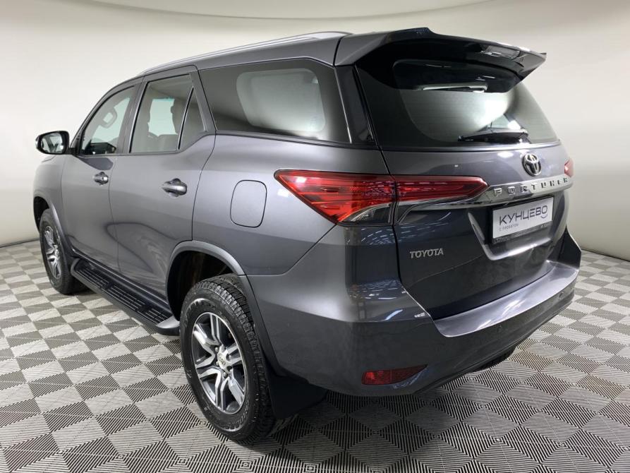 Toyota Fortuner II Москва  - изображение 7