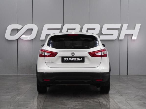 Nissan Qashqai II с пробегом 2018 года, цена 1 765 000 рублей, 141150 км, внедорожник, Автокод Объявления