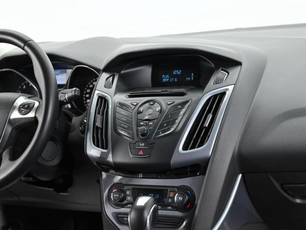 Ford Focus III с пробегом 2014 года, цена 799 000 рублей, 150000 км, хэтчбек, Автокод Объявления