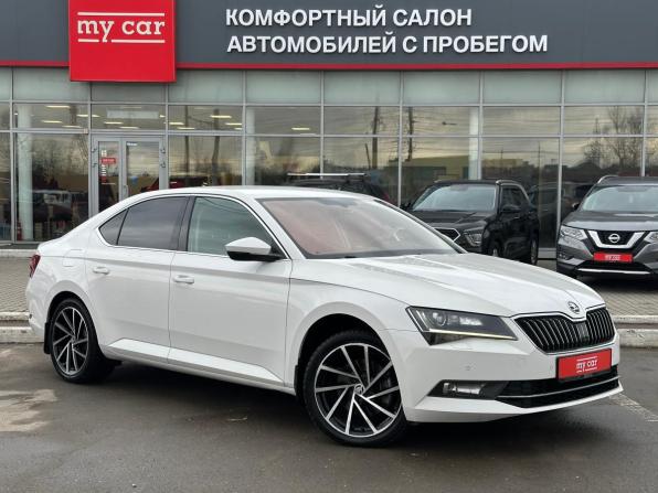 Skoda Superb III с пробегом 2017 года, цена 1 890 000 рублей, 220000 км, лифтбек, Автокод Объявления